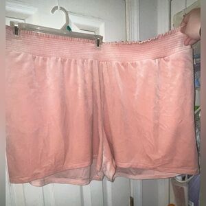 4X Old Navy Women's Shorts in Blush Pink